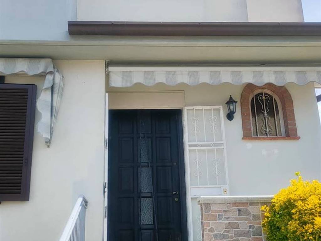casa indipendente in vendita a Ripalta Cremasca in zona Bolzone