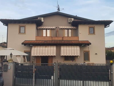 casa indipendente in vendita a Ripalta Guerina