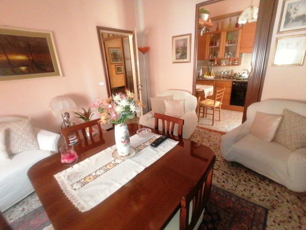 casa indipendente in vendita a Rivarolo del Re ed Uniti