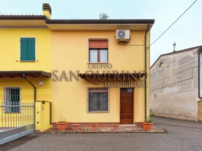 casa indipendente in vendita a Rivarolo del Re ed Uniti in zona Brugnolo