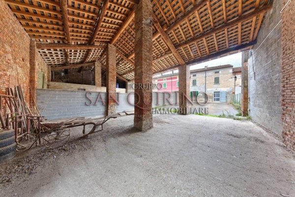 casa indipendente in vendita a Rivarolo del Re ed Uniti in zona Brugnolo