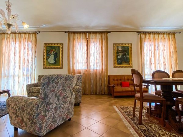 casa indipendente in vendita a Rivarolo del Re ed Uniti