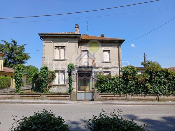 casa indipendente in vendita a Rivarolo del Re ed Uniti