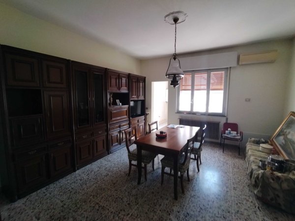 casa indipendente in vendita a Rivarolo del Re ed Uniti
