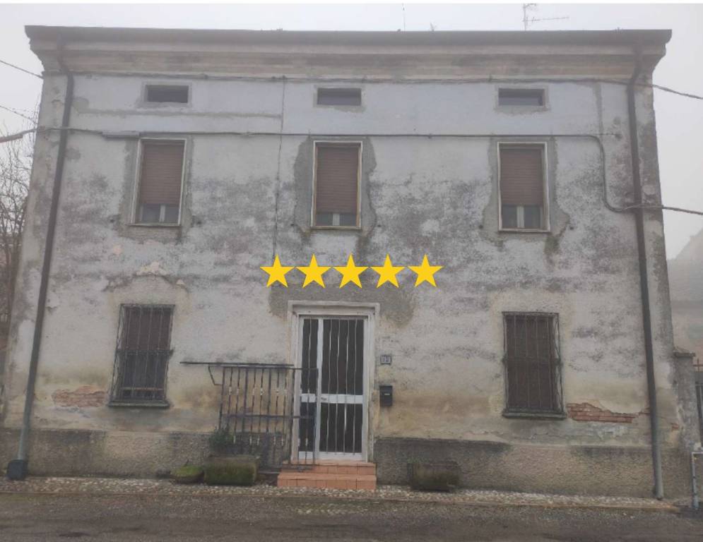 appartamento in vendita a Rivarolo del Re ed Uniti