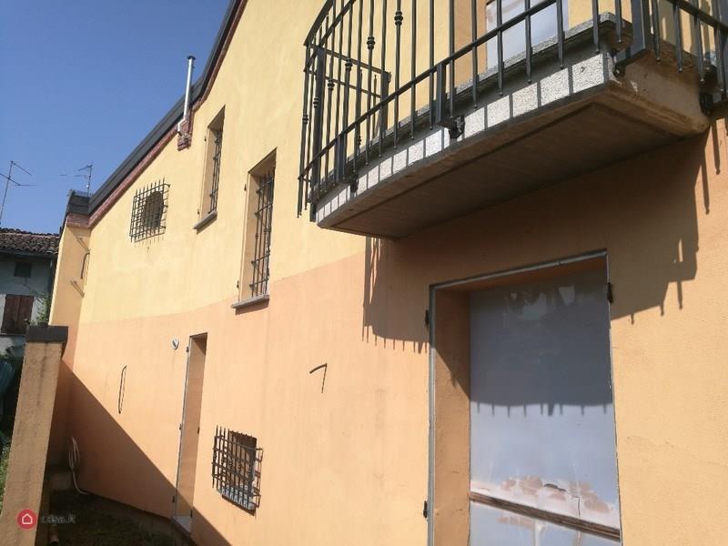 casa indipendente in vendita a Rivarolo del Re ed Uniti