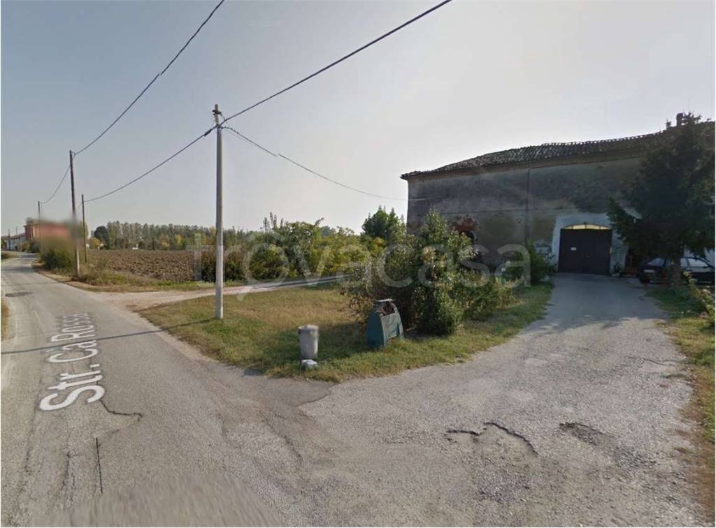 locale commerciale in vendita a Rivarolo del Re ed Uniti