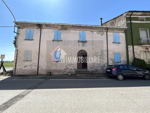 casa indipendente in vendita a Rivarolo del Re ed Uniti in zona Brugnolo