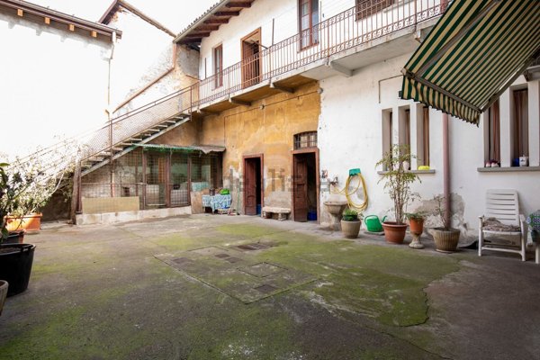 appartamento in vendita a Rivolta d'Adda