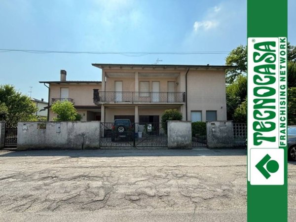 casa indipendente in vendita a Rivolta d'Adda