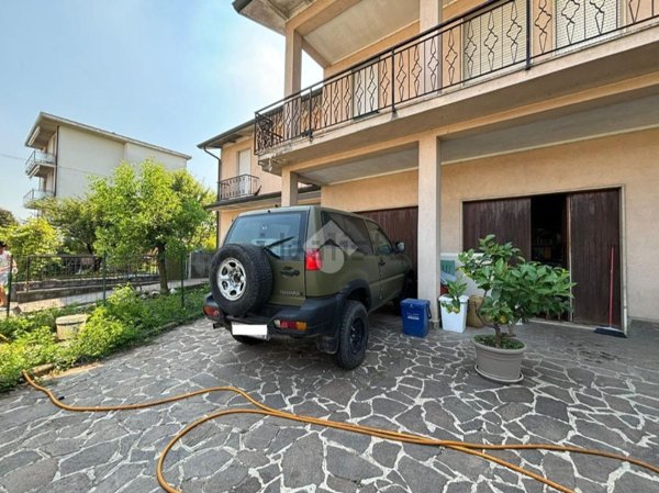 appartamento in vendita a Rivolta d'Adda