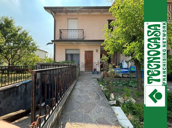 casa indipendente in vendita a Rivolta d'Adda