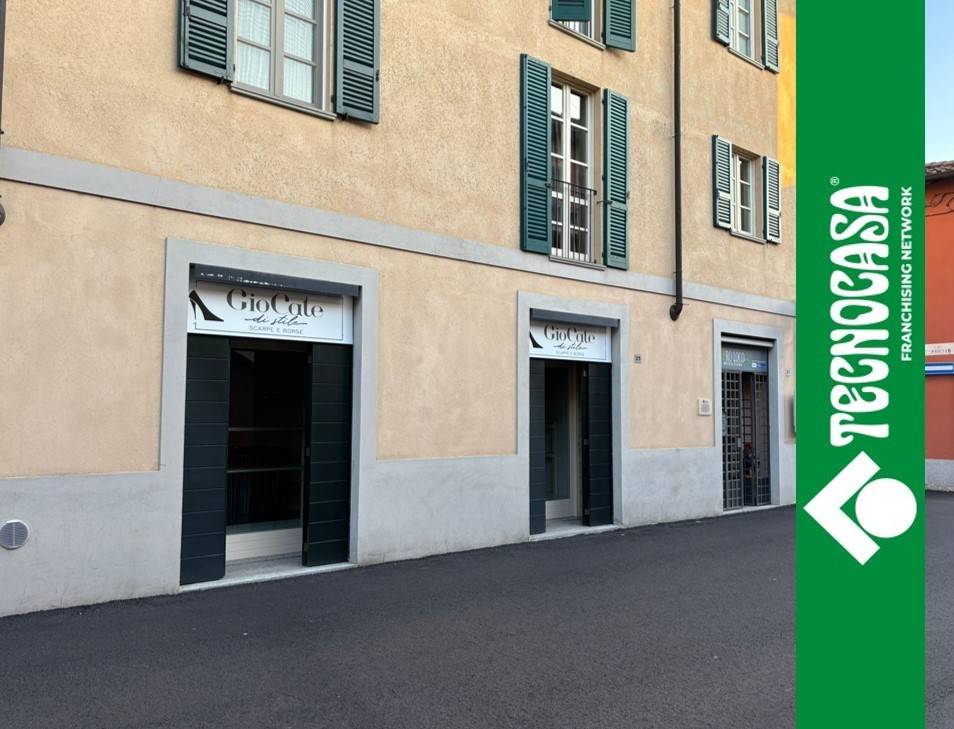 negozio in vendita a Rivolta d'Adda