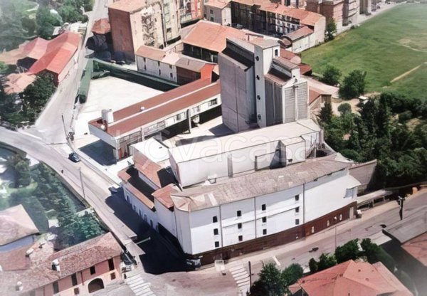 capannone in vendita a Rivolta d'Adda