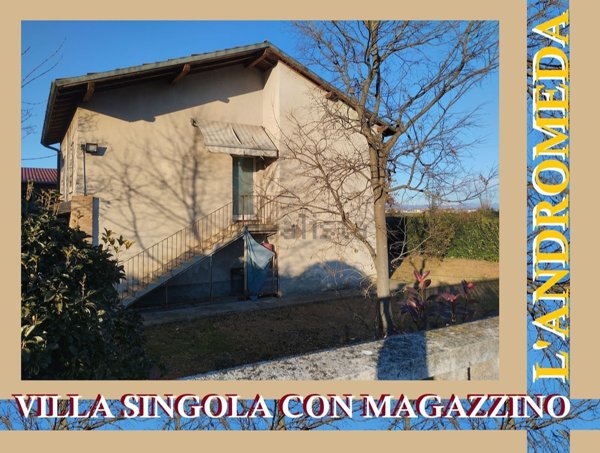 appartamento in vendita a Rivolta d'Adda