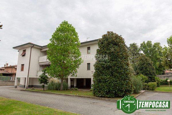 appartamento in vendita a Rivolta d'Adda