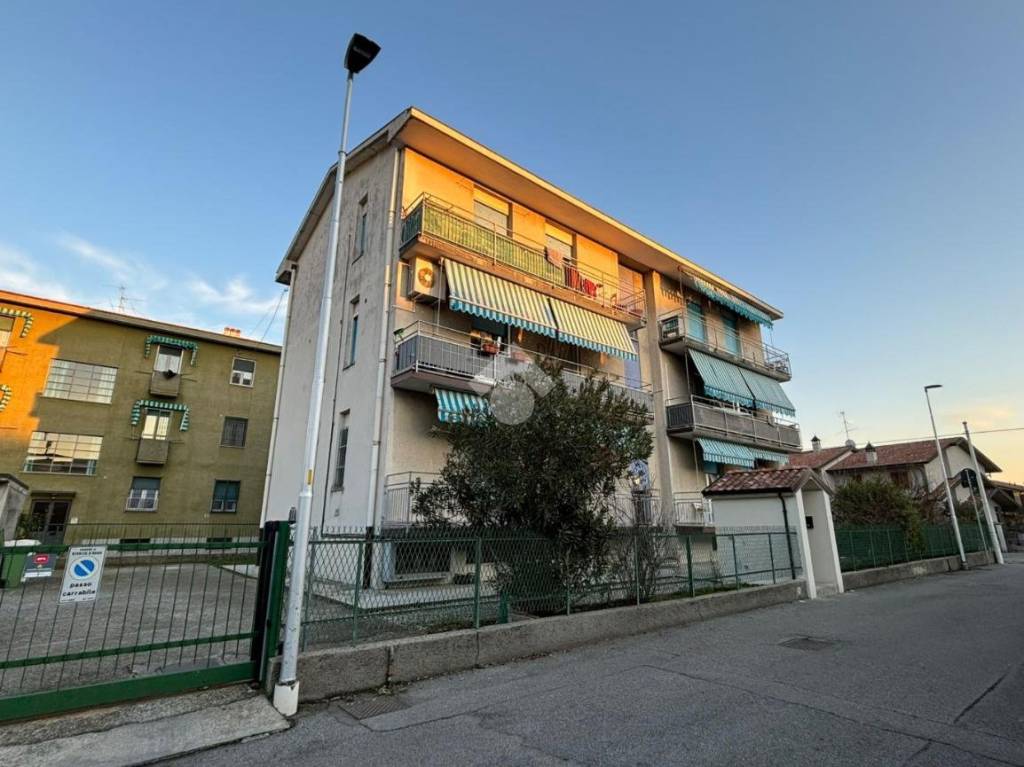 appartamento in vendita a Rivolta d'Adda