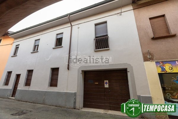 appartamento in vendita a Rivolta d'Adda