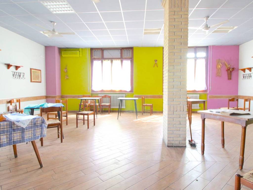 intera palazzina in vendita a Rivolta d'Adda