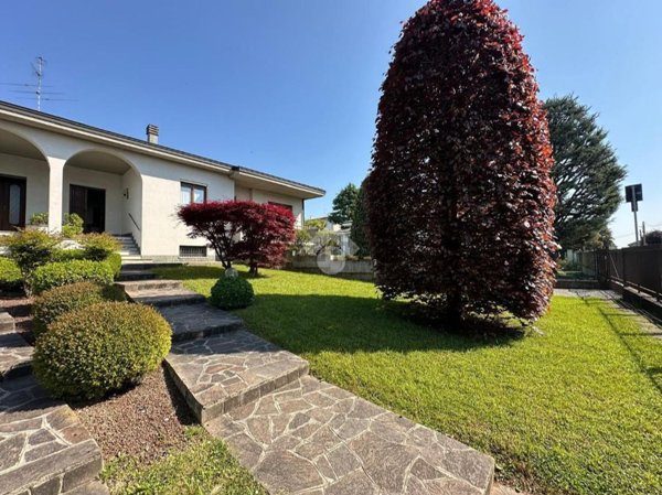 casa indipendente in vendita a Rivolta d'Adda