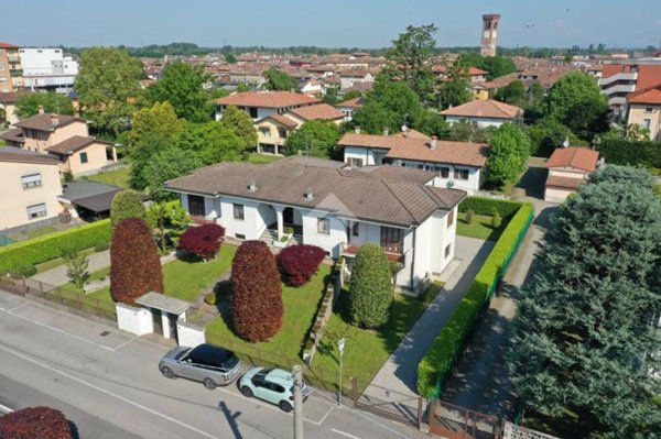casa indipendente in vendita a Rivolta d'Adda