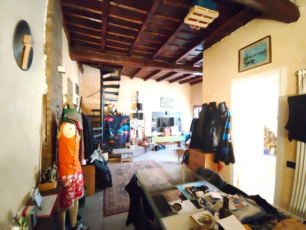 appartamento in vendita a Rivolta d'Adda