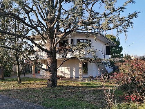 casa indipendente in vendita a Rivolta d'Adda