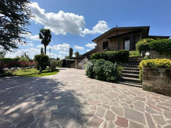 casa indipendente in vendita a Rivolta d'Adda