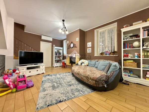 appartamento in vendita a Rivolta d'Adda