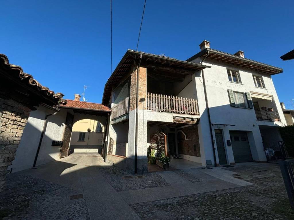 appartamento in vendita a Rivolta d'Adda
