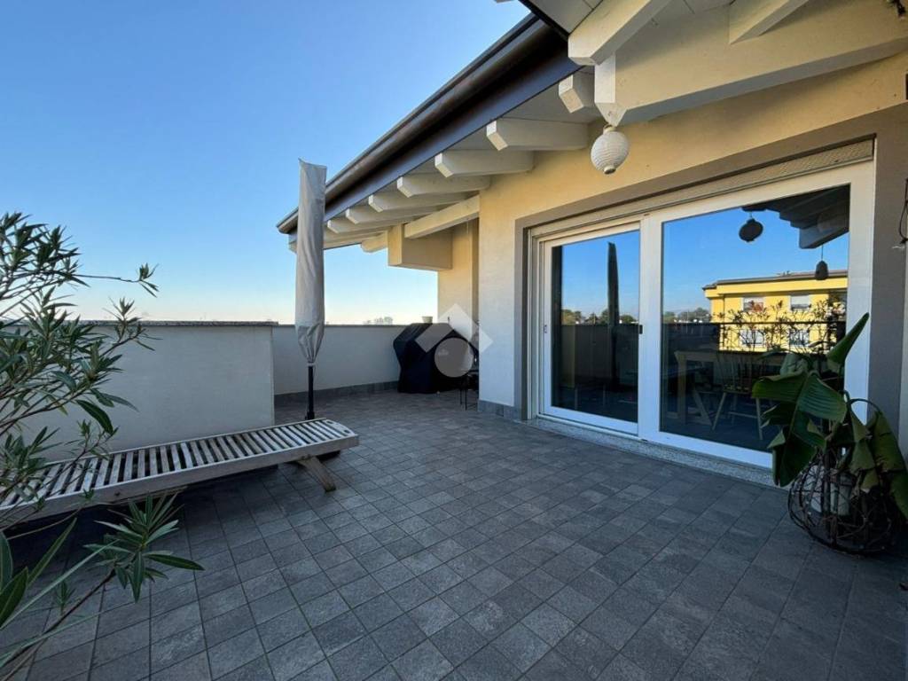 appartamento in vendita a Rivolta d'Adda