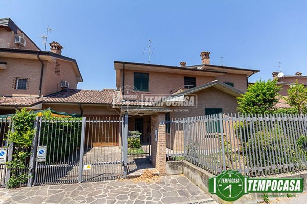 casa indipendente in vendita a Rivolta d'Adda
