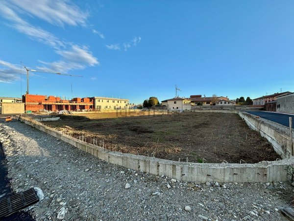 casa indipendente in vendita a Rivolta d'Adda