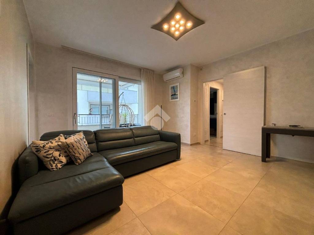 appartamento in vendita a Rivolta d'Adda