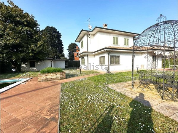 casa indipendente in vendita a Rivolta d'Adda