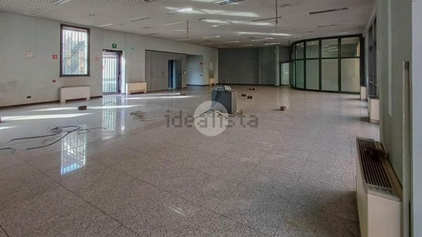 ufficio in vendita a Rivolta d'Adda