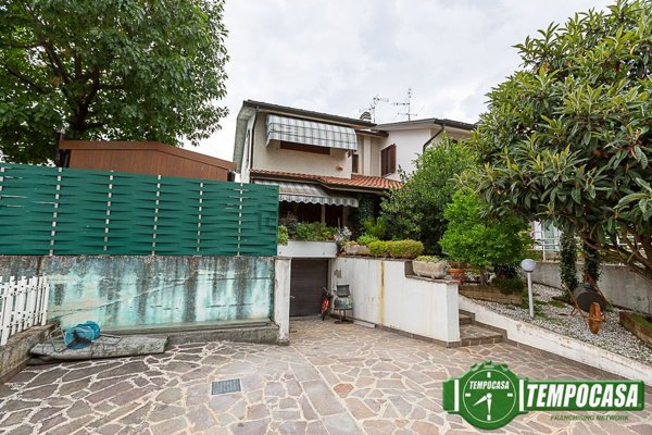casa indipendente in vendita a Rivolta d'Adda