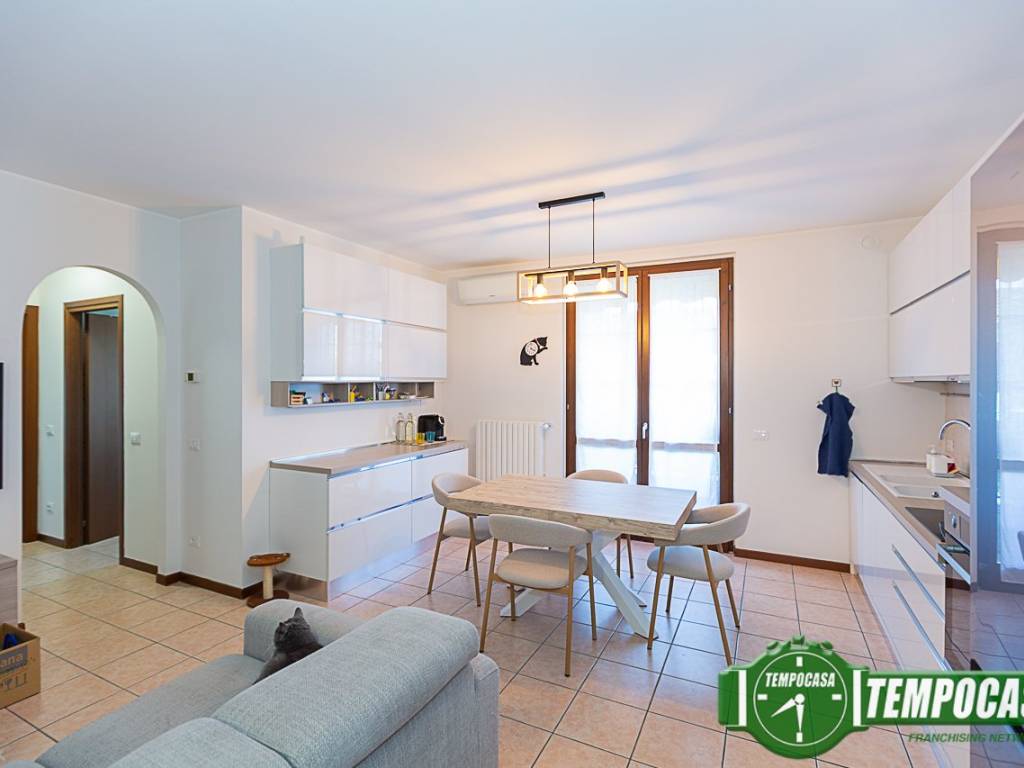 appartamento in vendita a Rivolta d'Adda