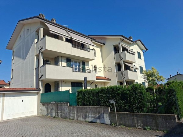 appartamento in vendita a Rivolta d'Adda
