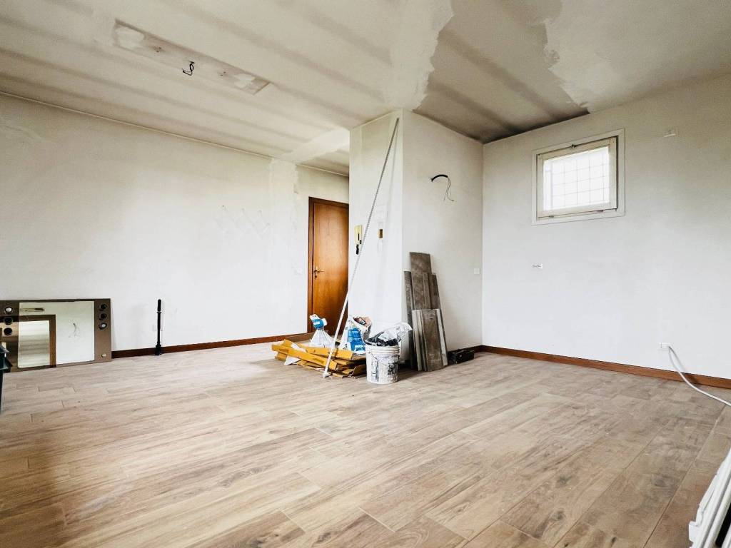 appartamento in vendita a Rivolta d'Adda