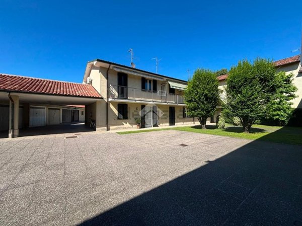 appartamento in vendita a Rivolta d'Adda