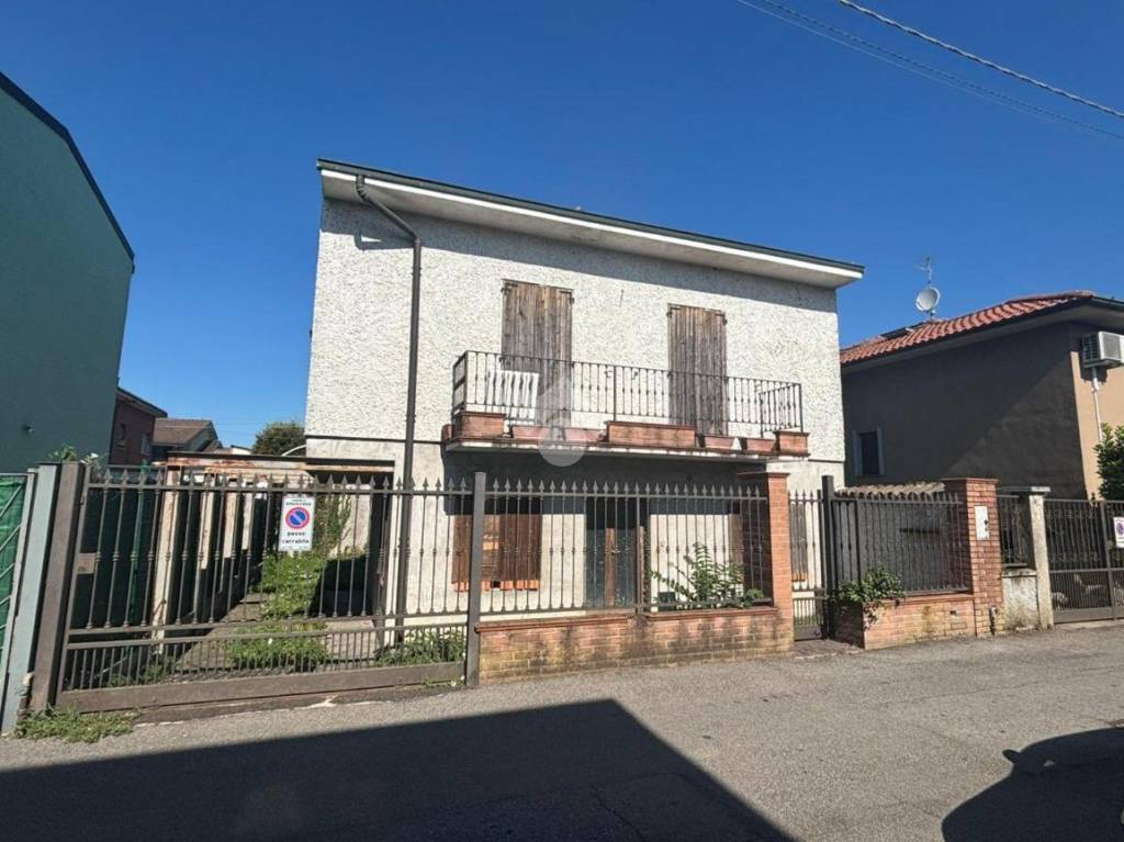casa indipendente in vendita a Rivolta d'Adda