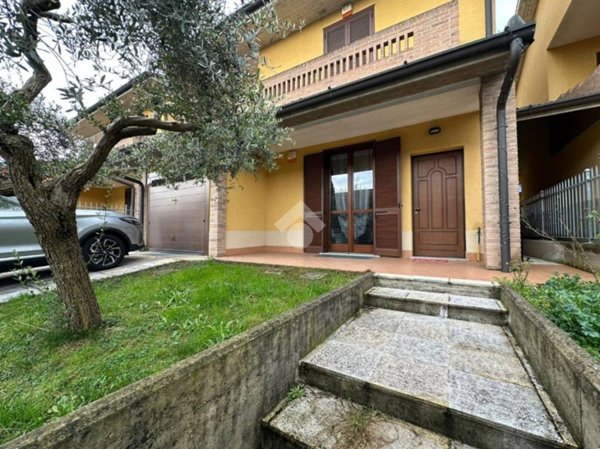 casa indipendente in vendita a Rivolta d'Adda