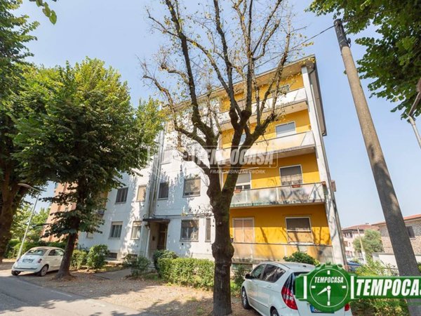 appartamento in vendita a Rivolta d'Adda