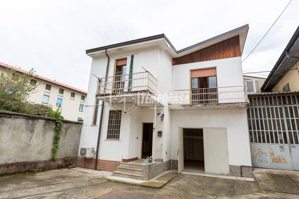 casa indipendente in vendita a Rivolta d'Adda