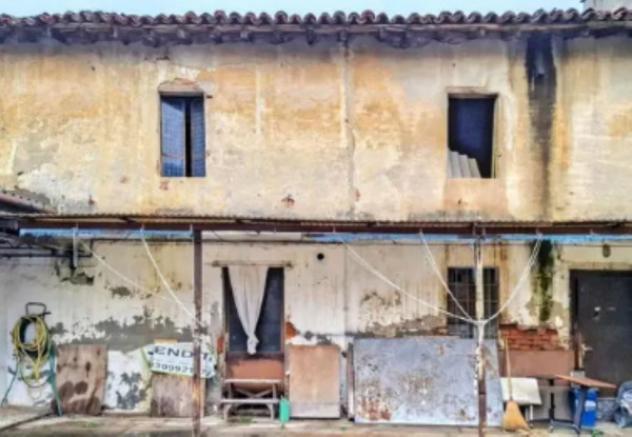 pentavano in vendita a Robecco d'Oglio