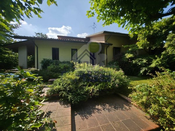 casa indipendente in vendita a Robecco d'Oglio