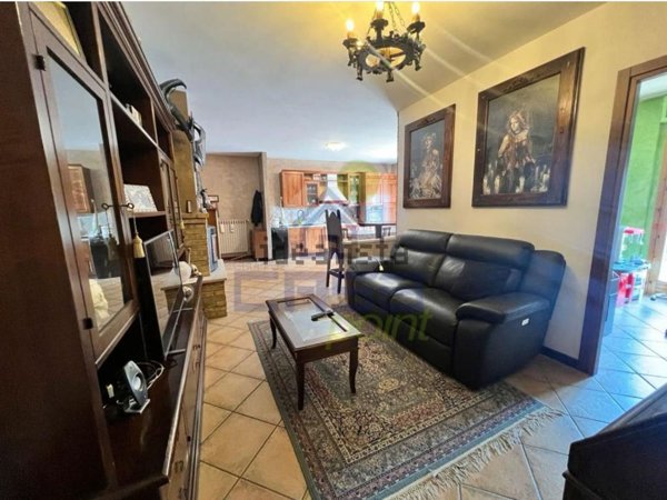 appartamento in vendita a Robecco d'Oglio