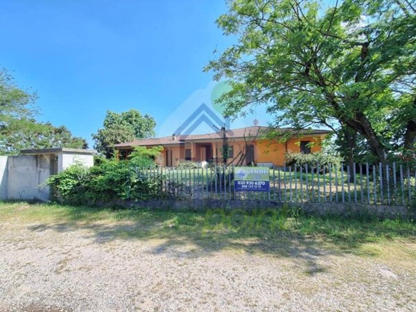 casa indipendente in vendita a Robecco d'Oglio