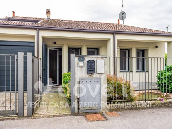 casa indipendente in vendita a Romanengo